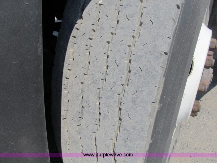 image for item B2757 1997 MCI MC-12 coach bus