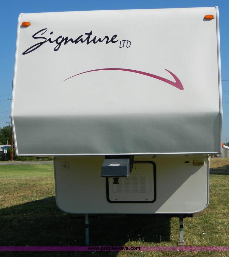 image for item B3804 1996 Dutchmen Signature LTD 33' fifth wheel camper