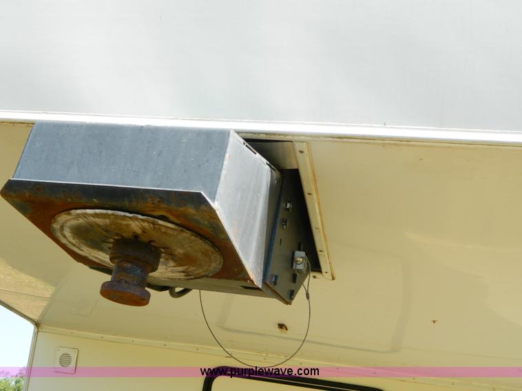 image for item B3804 1996 Dutchmen Signature LTD 33' fifth wheel camper