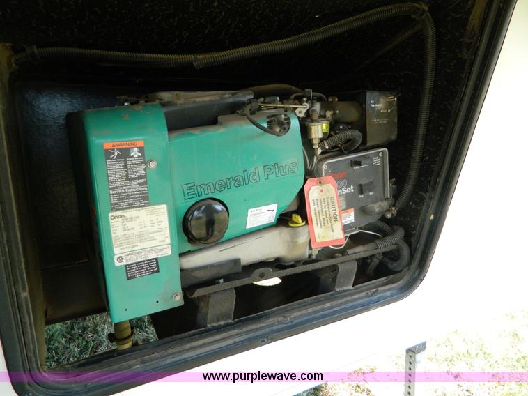 image for item B3804 1996 Dutchmen Signature LTD 33' fifth wheel camper