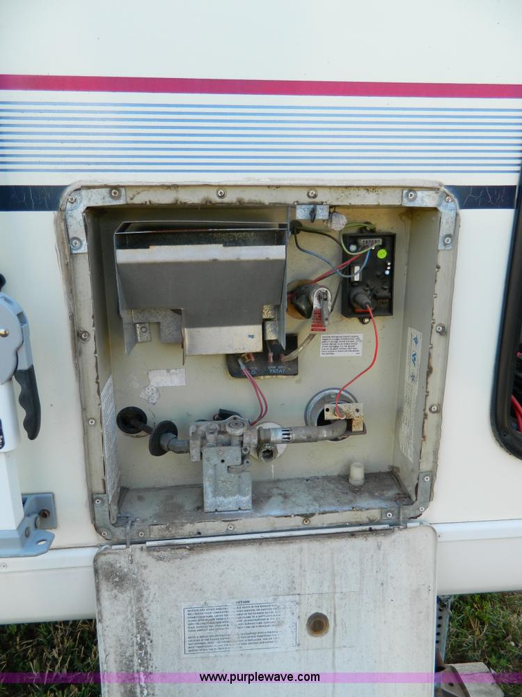 image for item B3804 1996 Dutchmen Signature LTD 33' fifth wheel camper