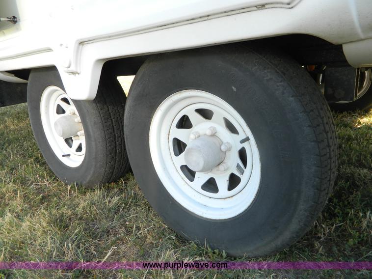 image for item B3804 1996 Dutchmen Signature LTD 33' fifth wheel camper