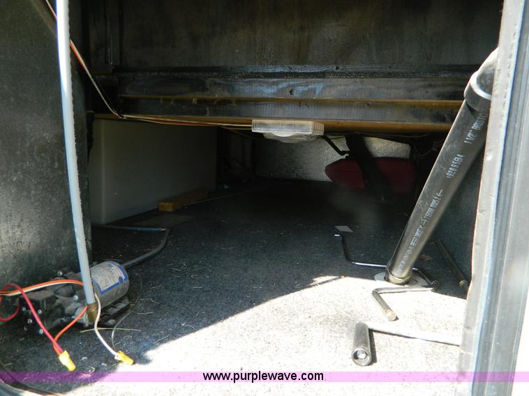 image for item B3804 1996 Dutchmen Signature LTD 33' fifth wheel camper