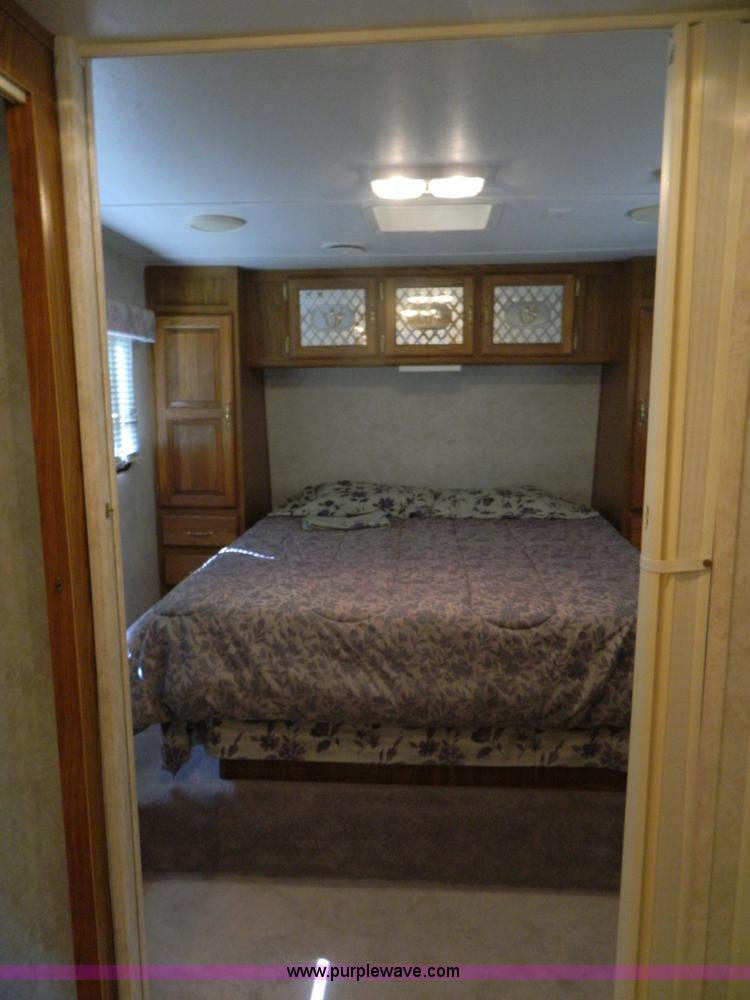 image for item B3804 1996 Dutchmen Signature LTD 33' fifth wheel camper