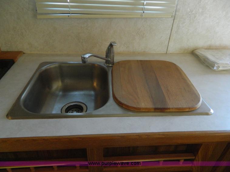 image for item B3804 1996 Dutchmen Signature LTD 33' fifth wheel camper