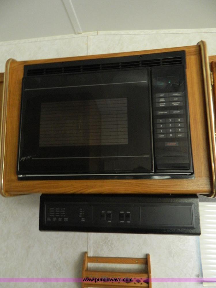 image for item B3804 1996 Dutchmen Signature LTD 33' fifth wheel camper