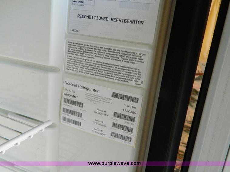 image for item B3805 1966 Airstream Globe Trotter 20' camper