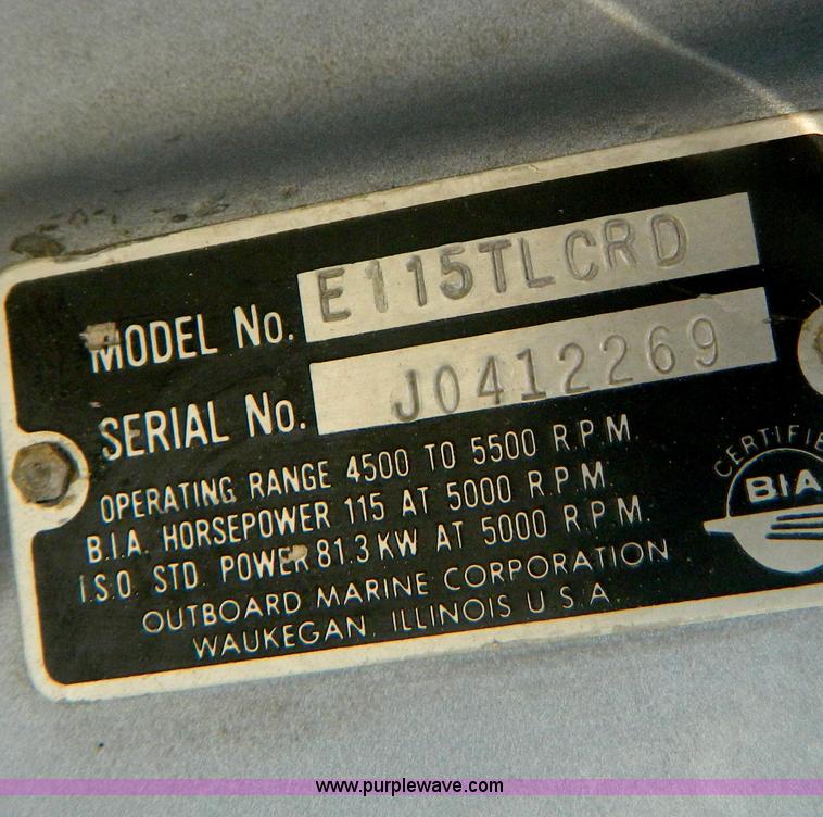 image for item B3807 1984 Speedliner 16' fiberglass tri-hull boat