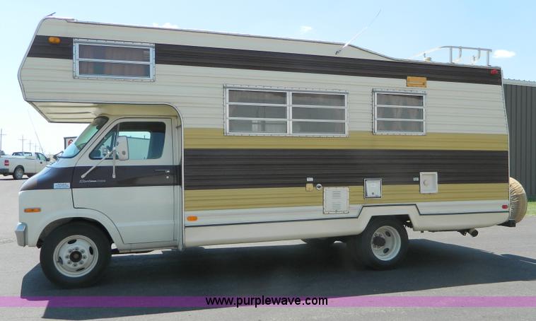 image for item B3808 1976 El Dorado 21' RV motor home