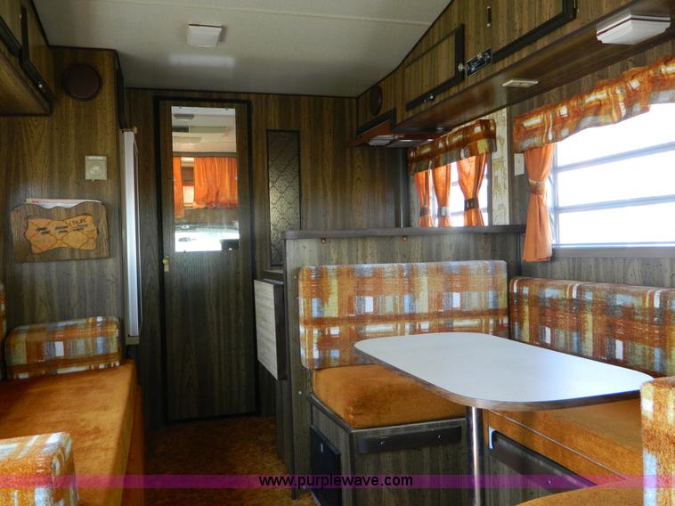 image for item B3808 1976 El Dorado 21' RV motor home