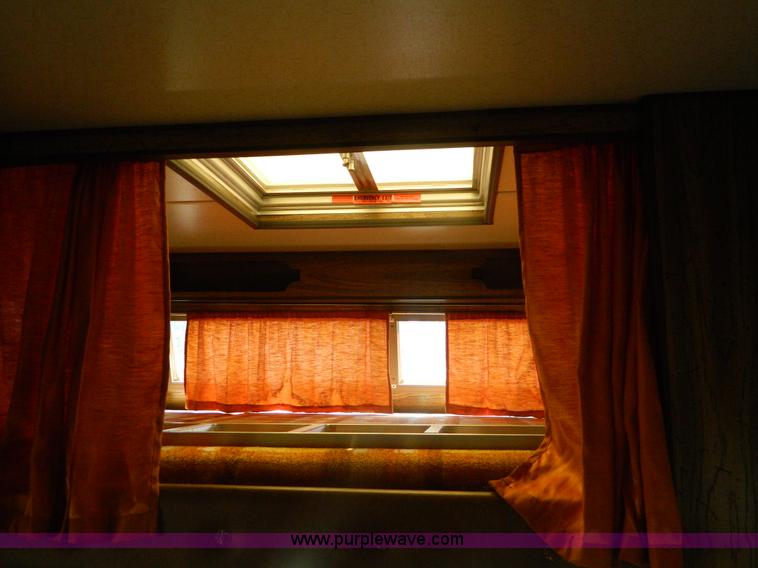 image for item B3808 1976 El Dorado 21' RV motor home