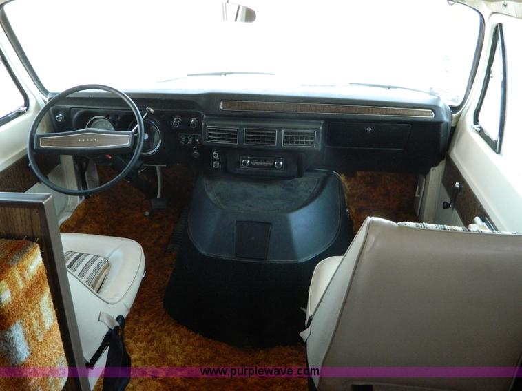 image for item B3808 1976 El Dorado 21' RV motor home