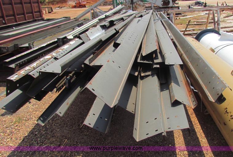 image for item B7337 60' x 60' steel building frame