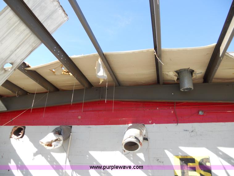 image for item B7337 60' x 60' steel building frame