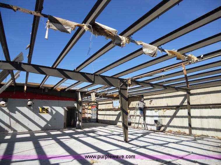 image for item B7337 60' x 60' steel building frame