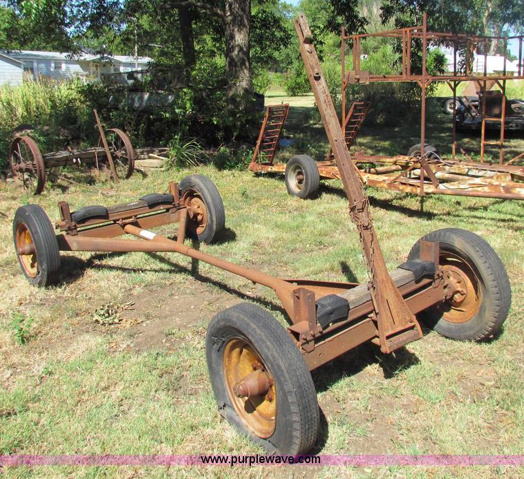 John Deere four wheel running gear for trailer in Cedar Vale, KS Item B7354 sold Purple Wave