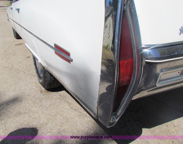 image for item B7361 1972 Cadillac DeVille