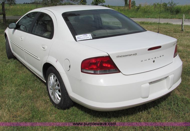 image for item C2273 2003 Chrysler Sebring LXi