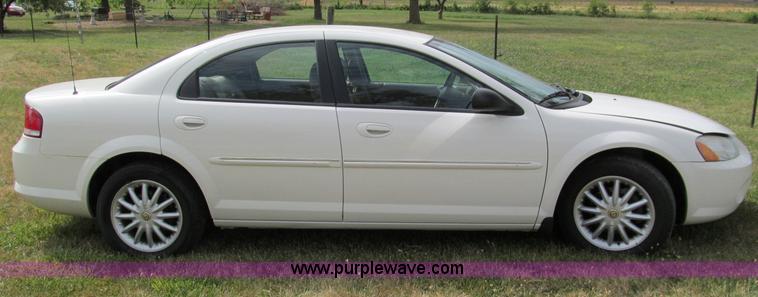 image for item C2273 2003 Chrysler Sebring LXi
