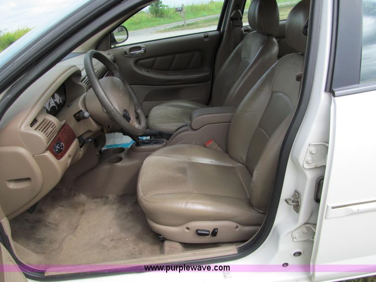 image for item C2273 2003 Chrysler Sebring LXi