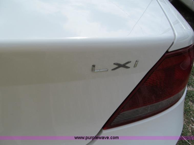 image for item C2273 2003 Chrysler Sebring LXi