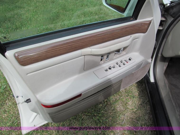 image for item C2274 1995 Cadillac DeVille