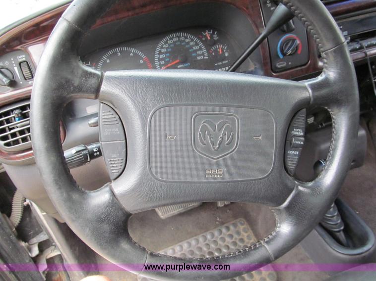 image for item C2364 2001 Dodge Ram 1500 Sport pickup truck