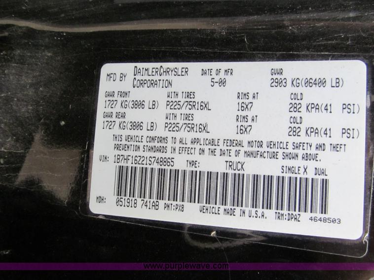 image for item C2364 2001 Dodge Ram 1500 Sport pickup truck