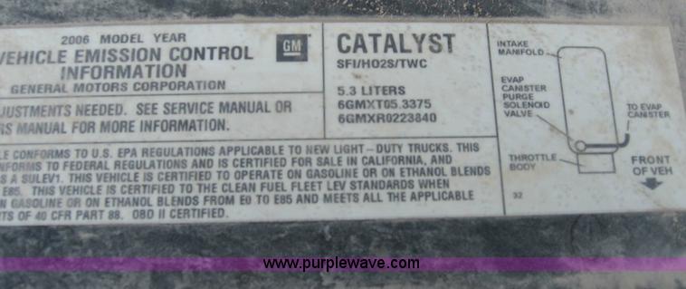 image for item C2613 2006 Chevrolet Suburban 1500 Z71 SUV