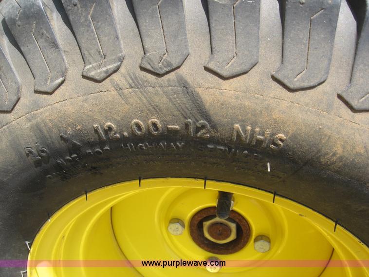 image for item C2615 John Deere 997 ZTRAK lawn mower