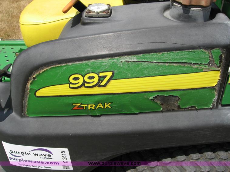 image for item C2615 John Deere 997 ZTRAK lawn mower