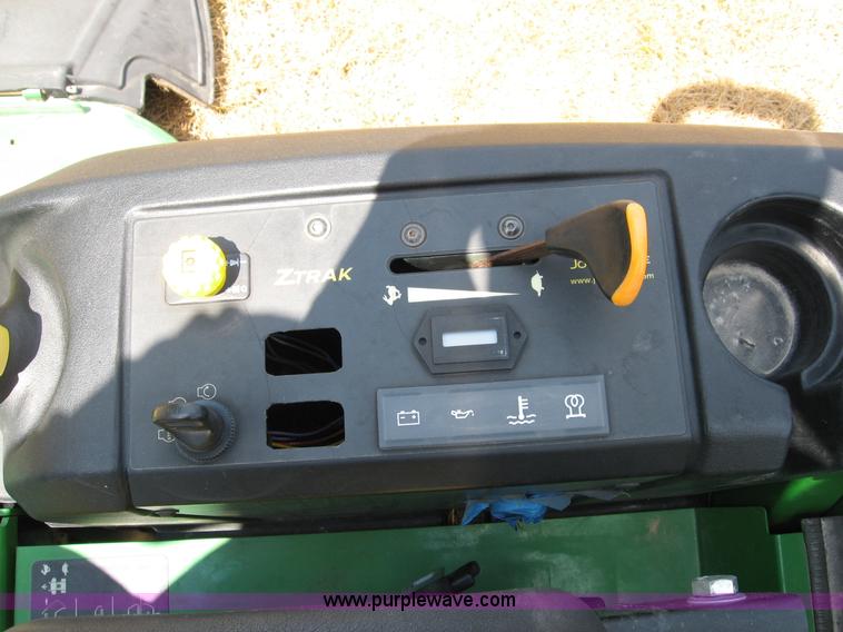 image for item C2615 John Deere 997 ZTRAK lawn mower