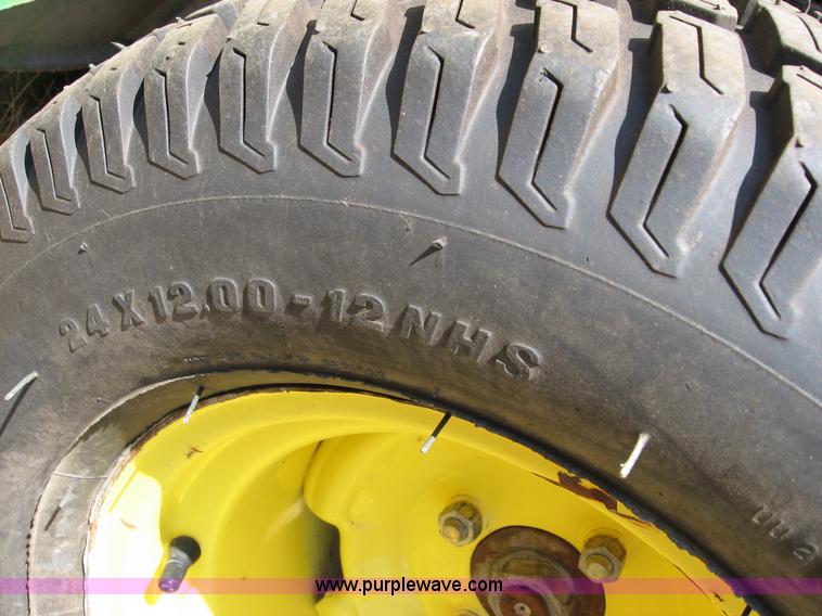 image for item C2616 John Deere 757 ZTRAK lawn mower