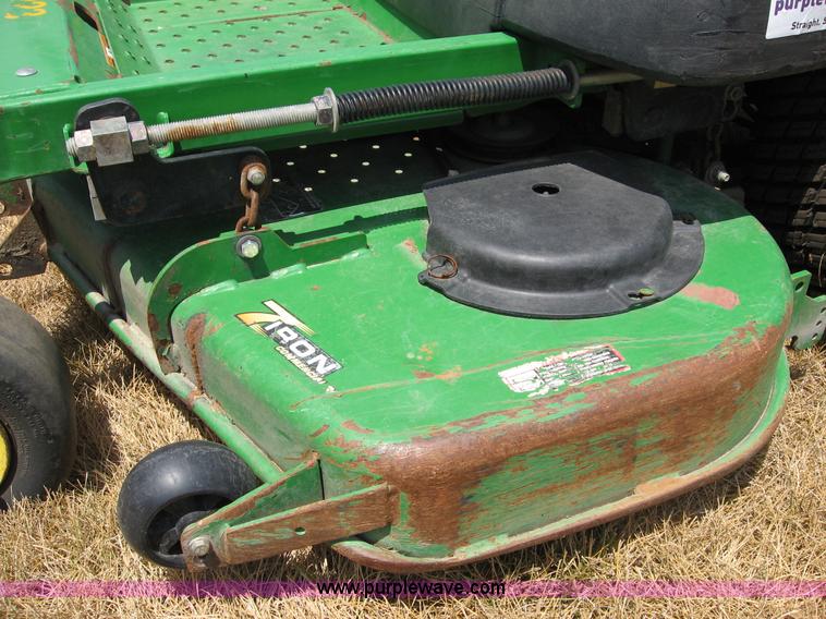 image for item C2616 John Deere 757 ZTRAK lawn mower