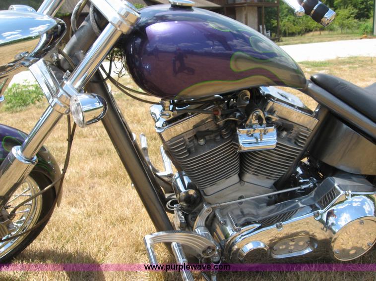 image for item C2618 2001 Swift Punisher RF motorcycle