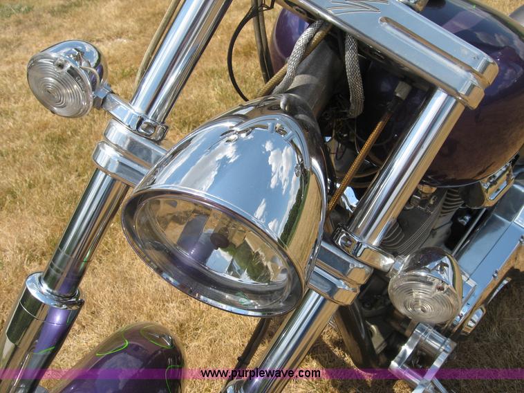 image for item C2618 2001 Swift Punisher RF motorcycle