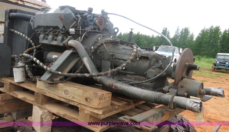 image for item C9719 Re-manufactured Cummins V6 diesel engine