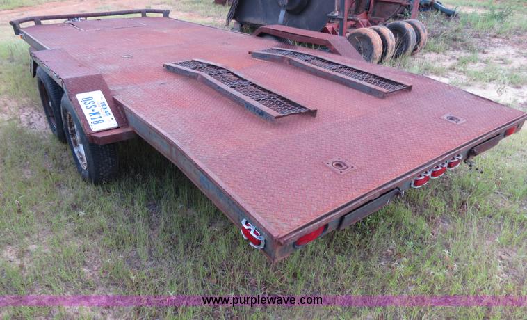image for item C9720 1993 18' flatbed utility trailer
