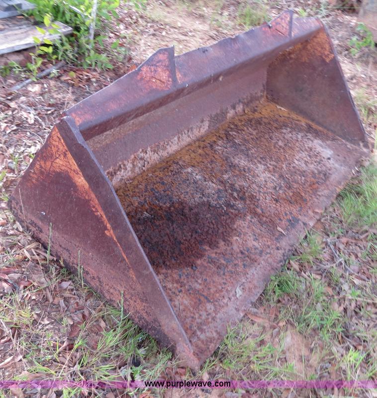 image for item C9724 60" skid steer bucket