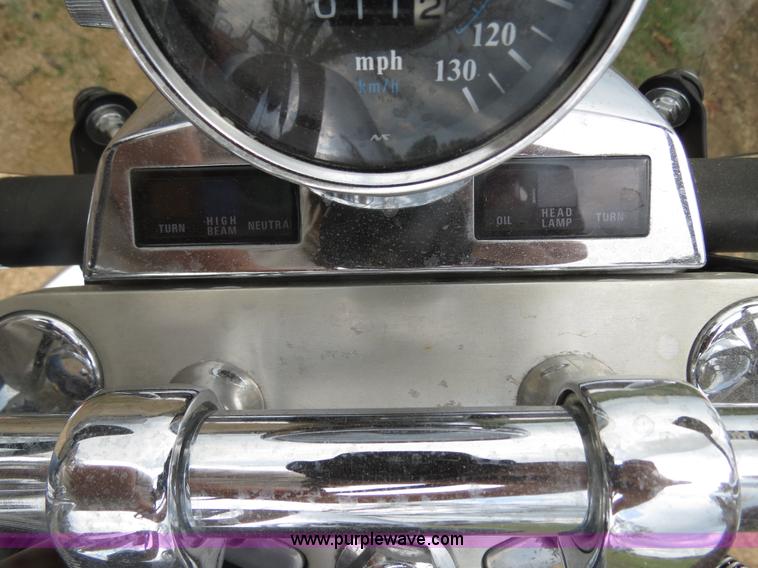 image for item C9733 1998 Kawasaki Vulcan 1500 motorcycle