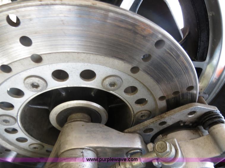 image for item C9733 1998 Kawasaki Vulcan 1500 motorcycle