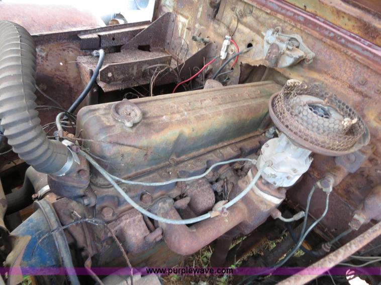 image for item C9734 1962 Willys Jeep pickup truck