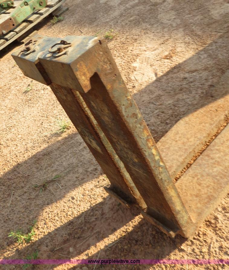 image for item C9736 Set of forklift forks