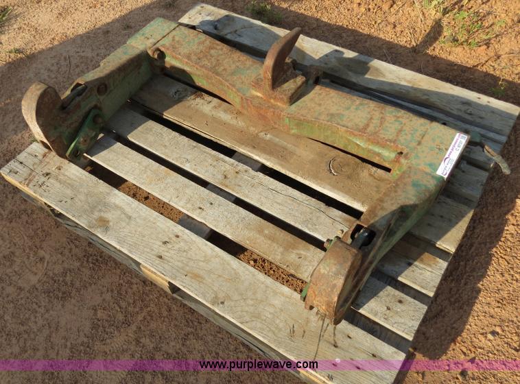 image for item C9737 Category 2/3N three point quick hitch