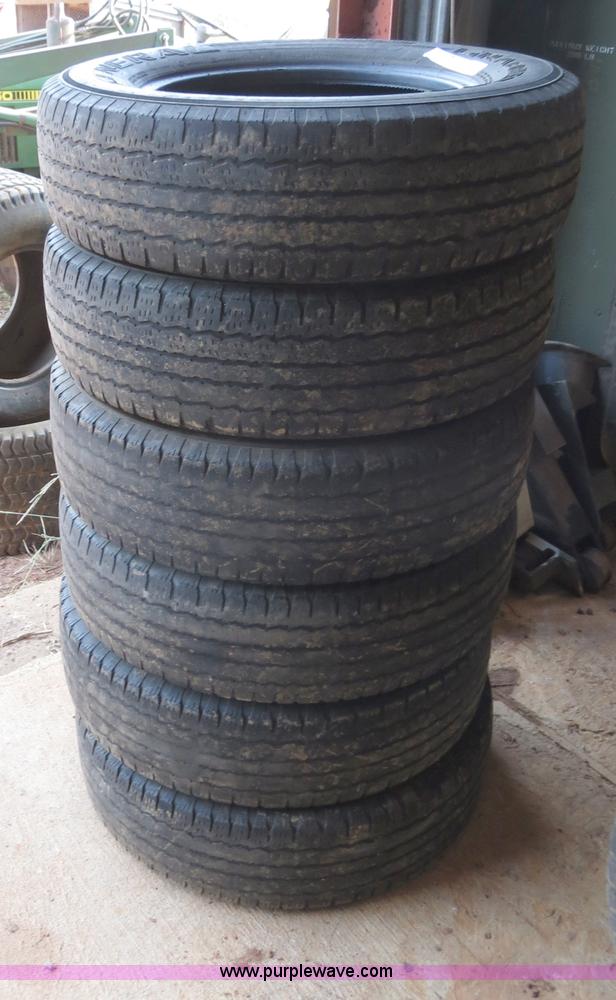 image for item C9742 Assorted tires and rims