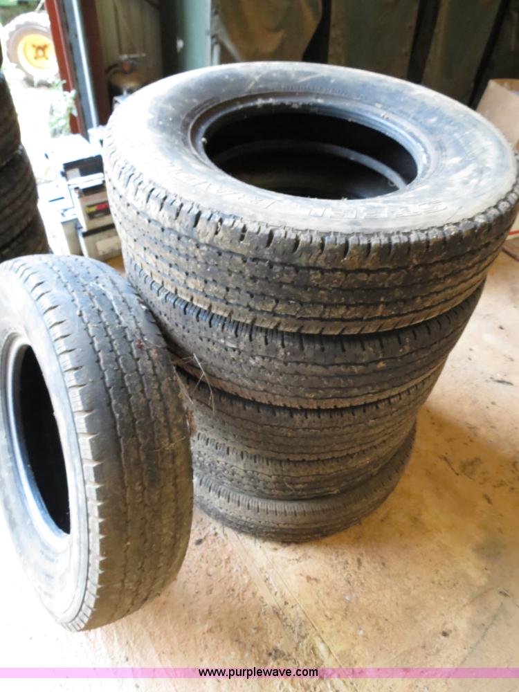 image for item C9742 Assorted tires and rims