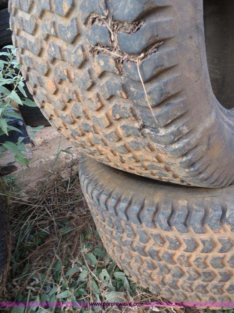 image for item C9742 Assorted tires and rims