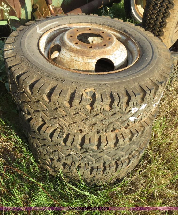 image for item C9742 Assorted tires and rims
