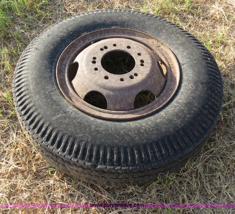 image for item C9742 Assorted tires and rims