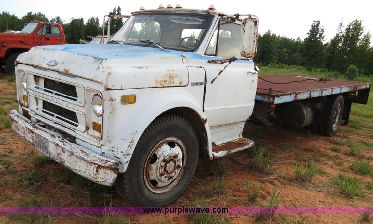 image for item C9743 1971 Chevrolet C150 rollback truck